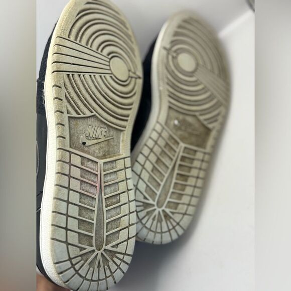 Nike Air Jordan 1 Retro 86 Pure Platinum Boys Size 7YW Black Rare - Picture 8 of 11